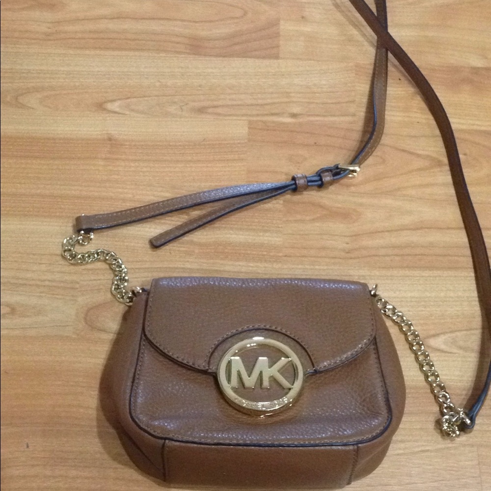 Michael Kors Fulton small crossbody bag - Picture 1 of 6